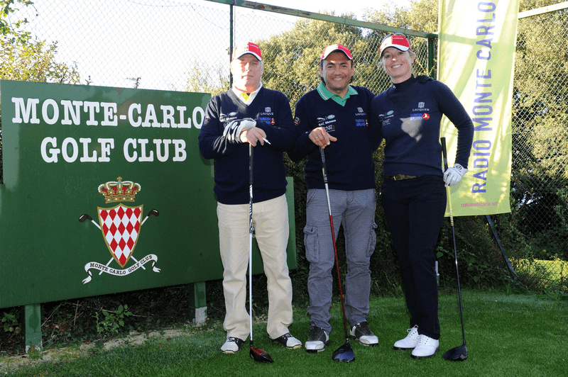 Участники благотворительного турнира по гольфу в Монако